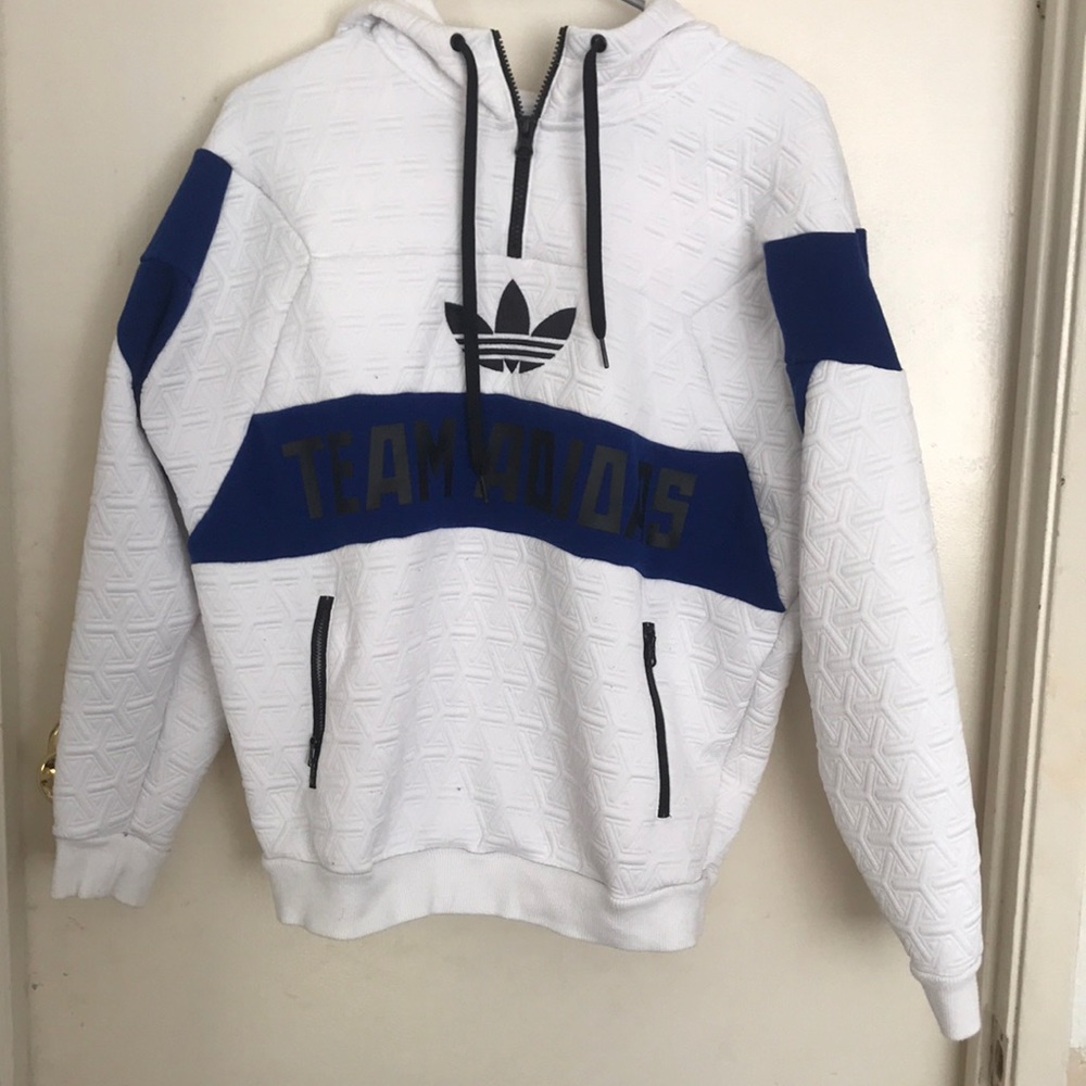 Adidas sweater